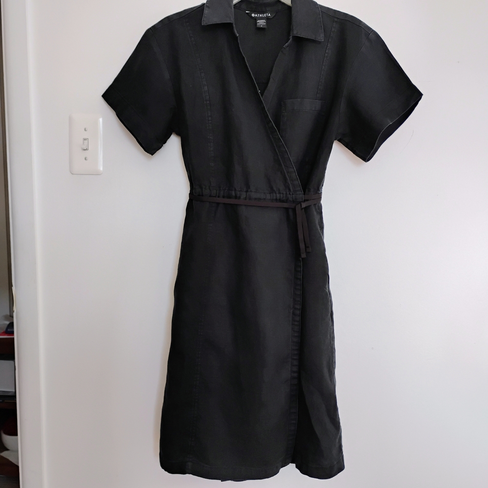 Athleta Playa  Black  Wrap Dress Size 4 100%linen